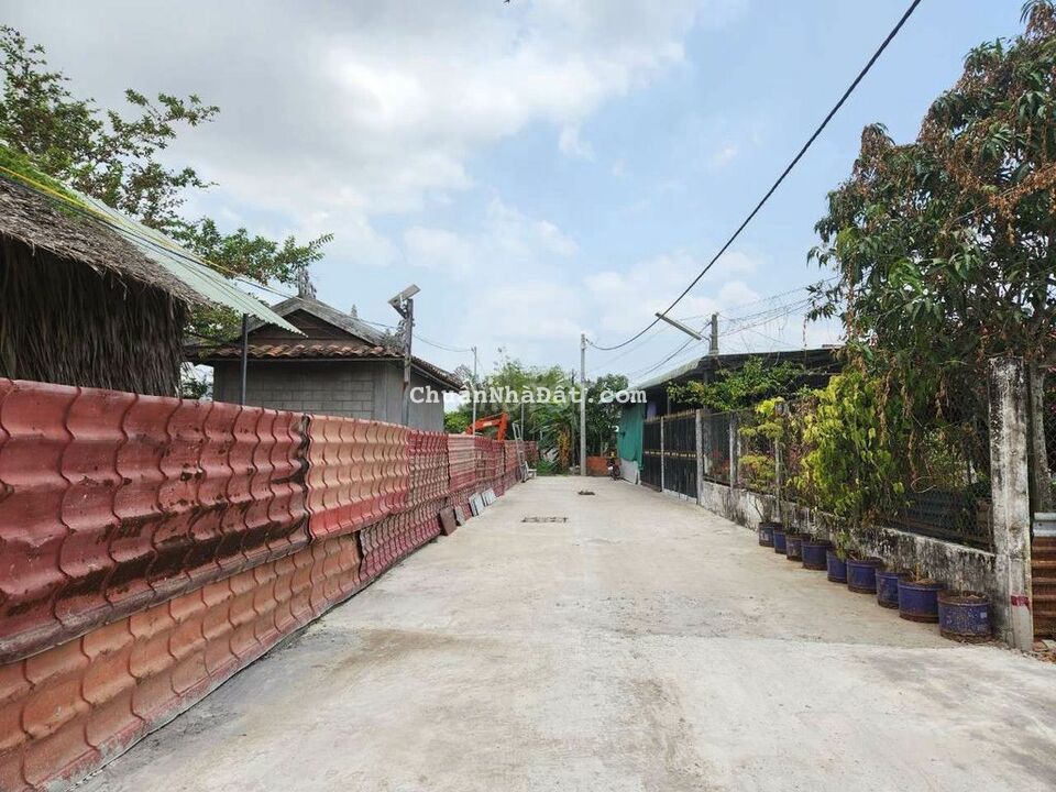 BÁN NỀN HẺM 135 NGUYỄN TRUYỀN THANH GIÁ 1 TỶ 650 BÁN NỀN HẺM 135 NGUYỄN TRUYỀN THANH GIÁ 1 TỶ 650