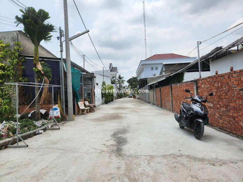 BÁN NỀN HẺM 135 NGUYỄN TRUYỀN THANH GIÁ 1 TỶ 650 BÁN NỀN HẺM 135 NGUYỄN TRUYỀN THANH GIÁ 1 TỶ 650