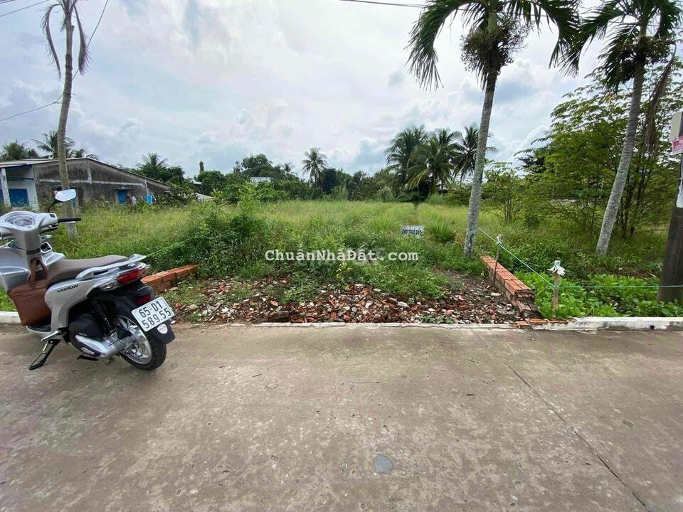 Nền 138m2 sh có thổ vỉew sông Mặt Tiền Lê Thi Hồng Gấm, binh thuỷ,CTho