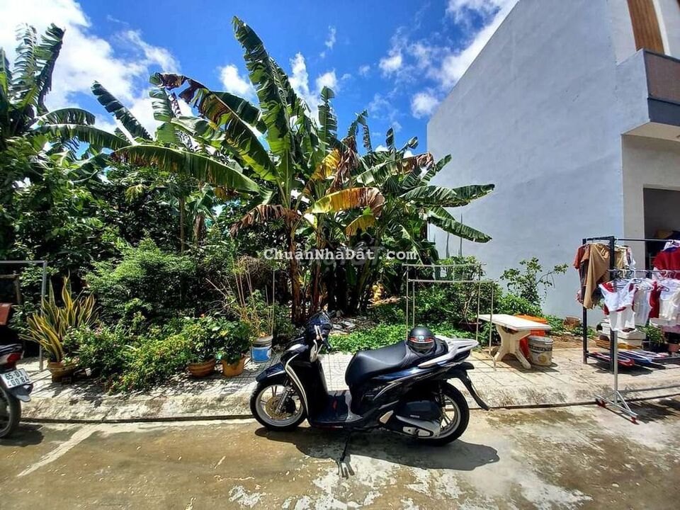 Nền đẹp lộ 7m đường Trần Quang Diệu giá tốt