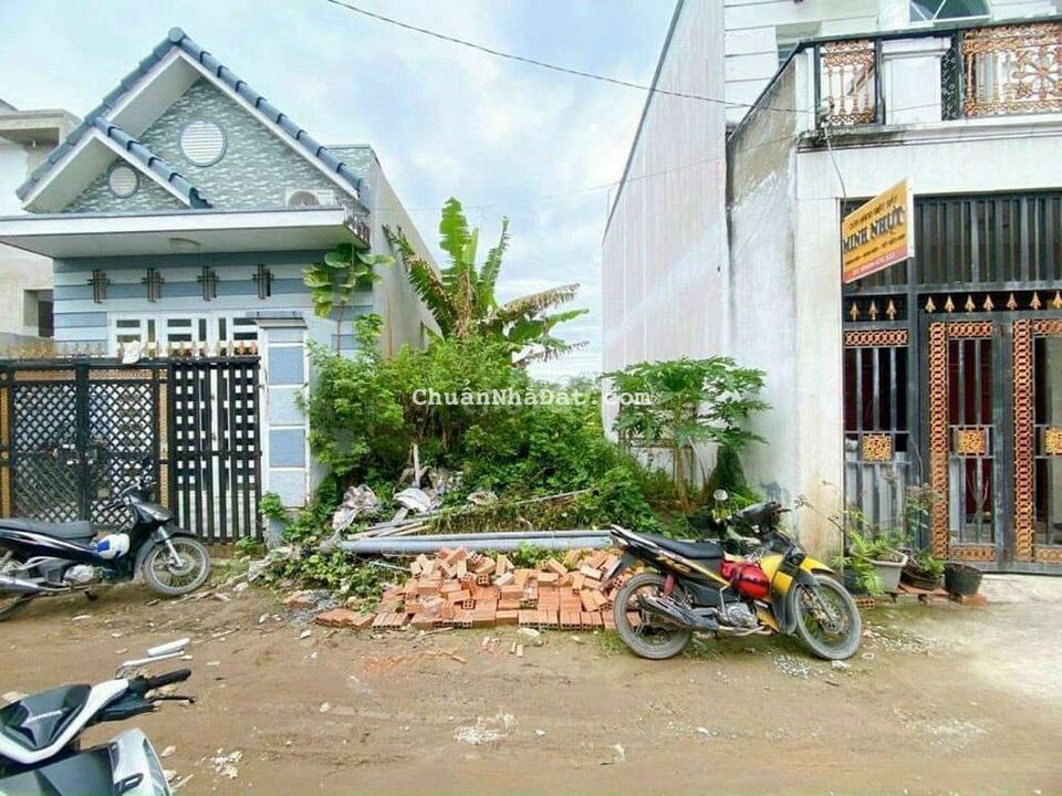 Bán đất lộ xe hơi Bán đất lộ xe hơi