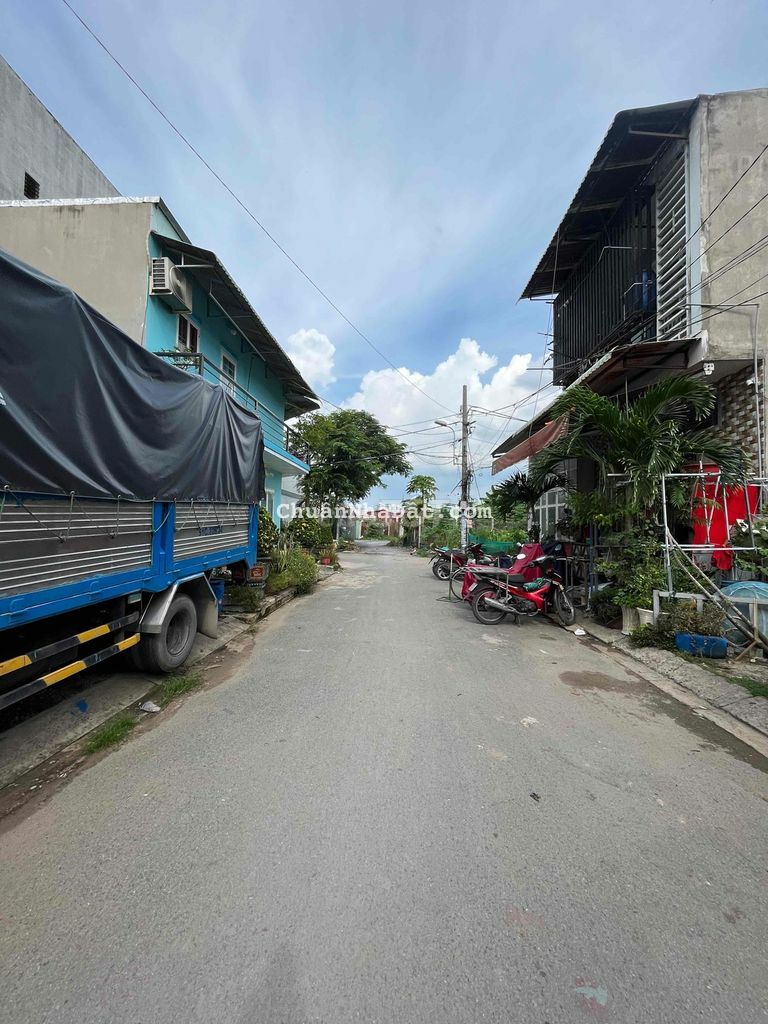 Bán cặp đất hẻm 131 Tây Lân, BTĐA, Bình Tân. - DT : 10x20m.