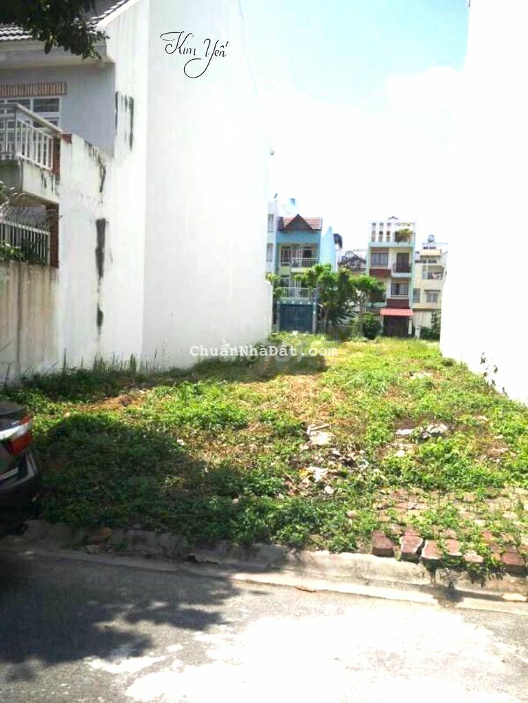 Bán đất DT(5x12.6)m Hồ Ngọc Lãm, liền kề khu AKARI