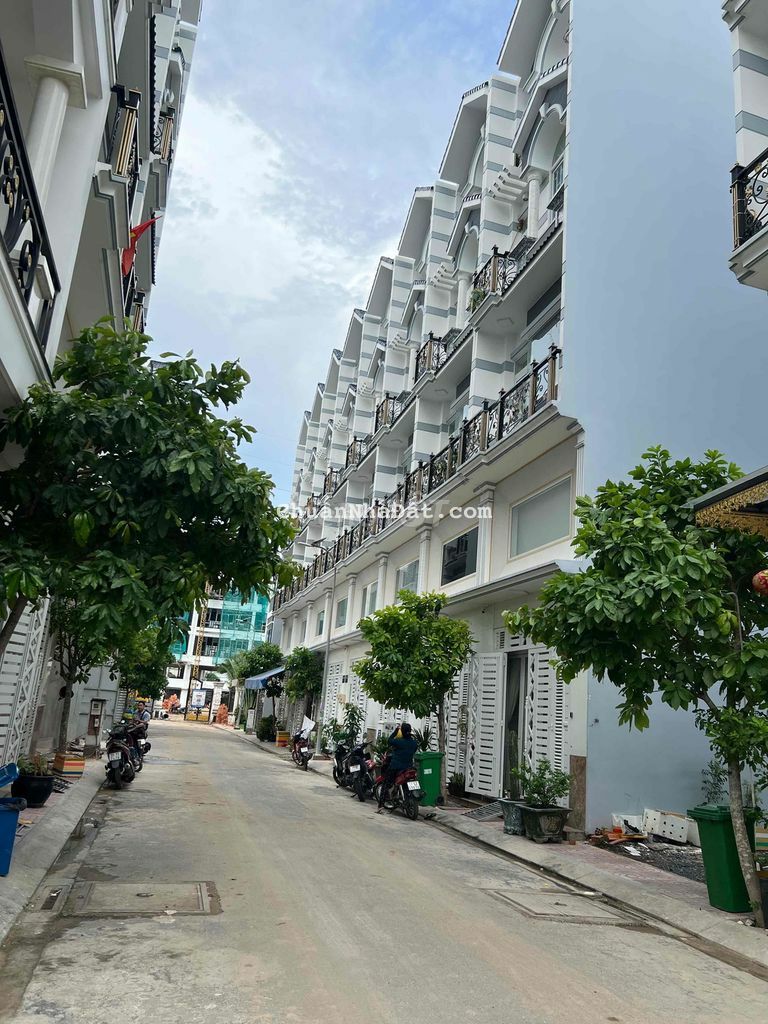 Bán Nền Đất Hẻm Nhựa đẹp, khu Nhà Lầu Víp