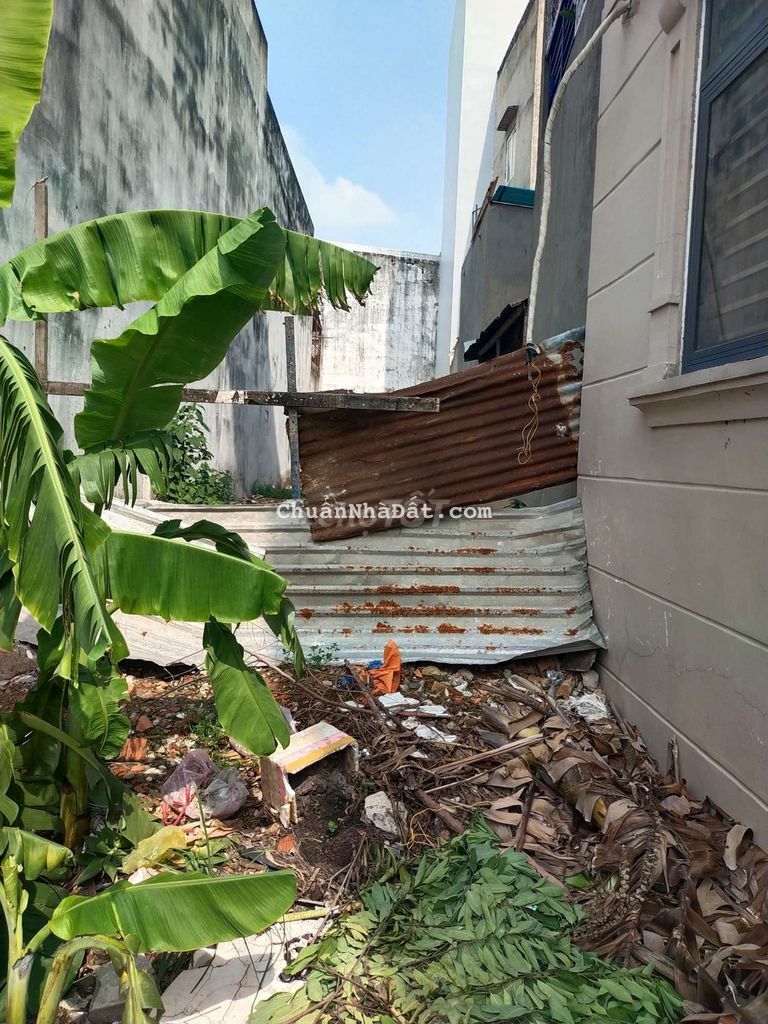 Bán đất 4*24 thổ cư 100% Hẻm XH 3,7 tỷ