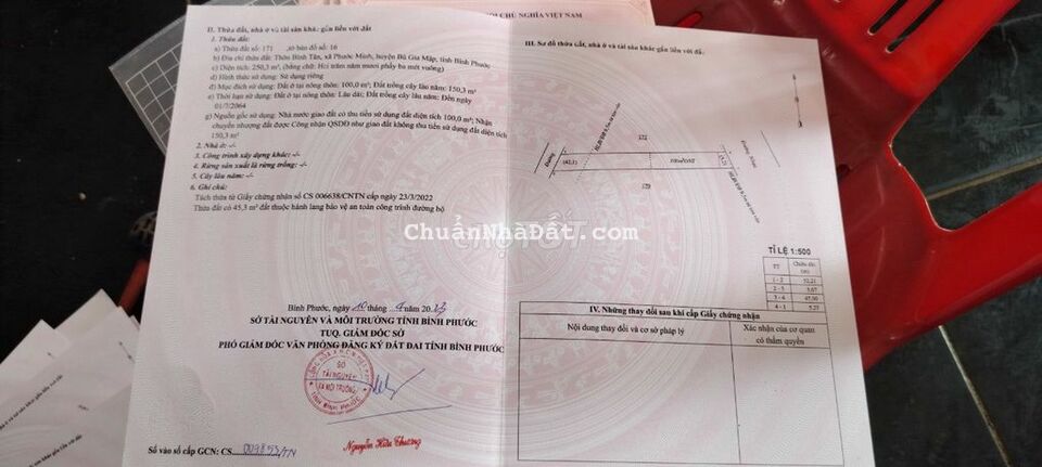 cần Ra đi một lô đất dân mặt tiền đường nhựa ( giá 130 Triệu/Lô)