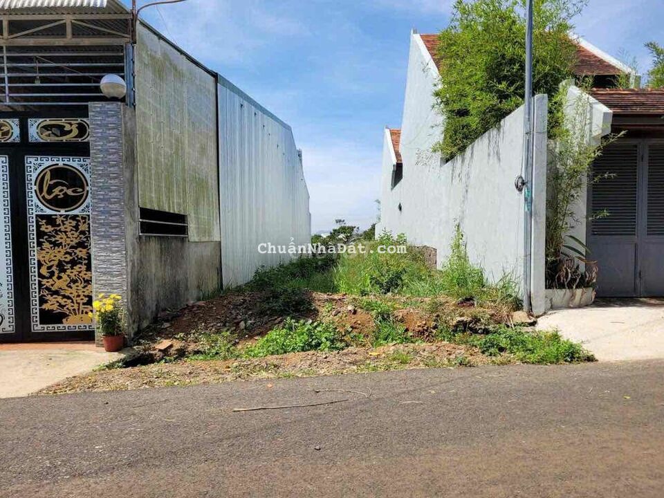 Bán nền đất thổ cư trong khu dân cư chợ Đamri