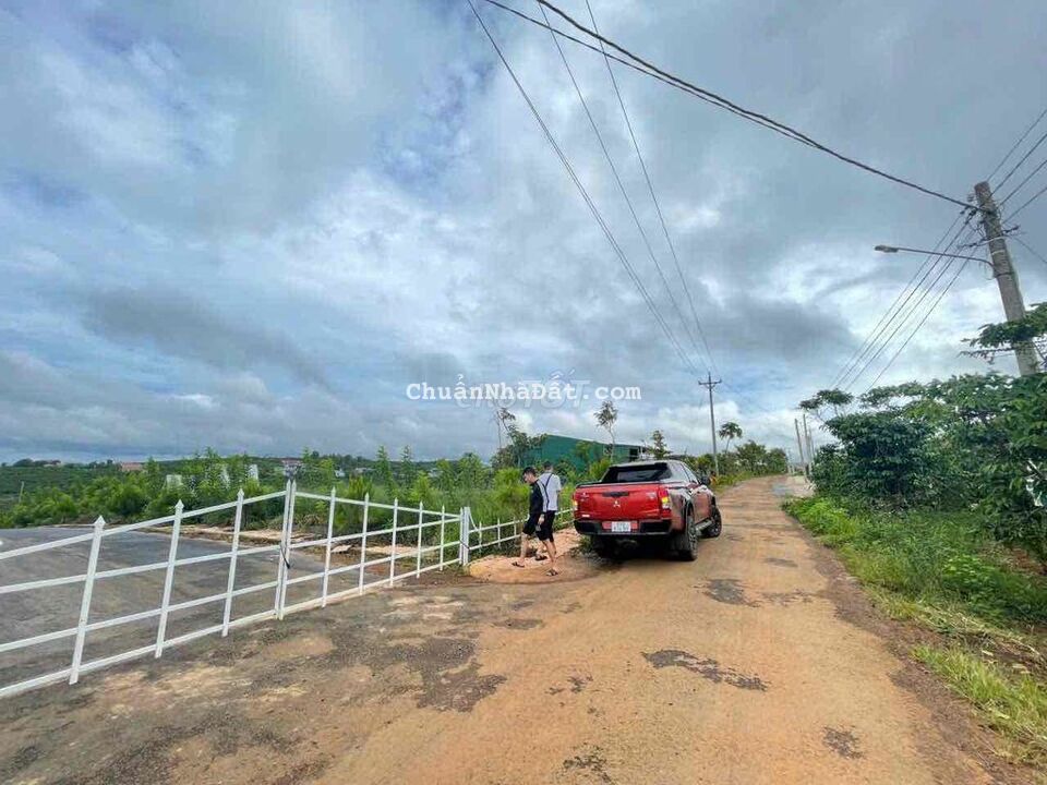 Bán lô mặt tiền đường nhựa nhà nước giá rẻ sổ hồng