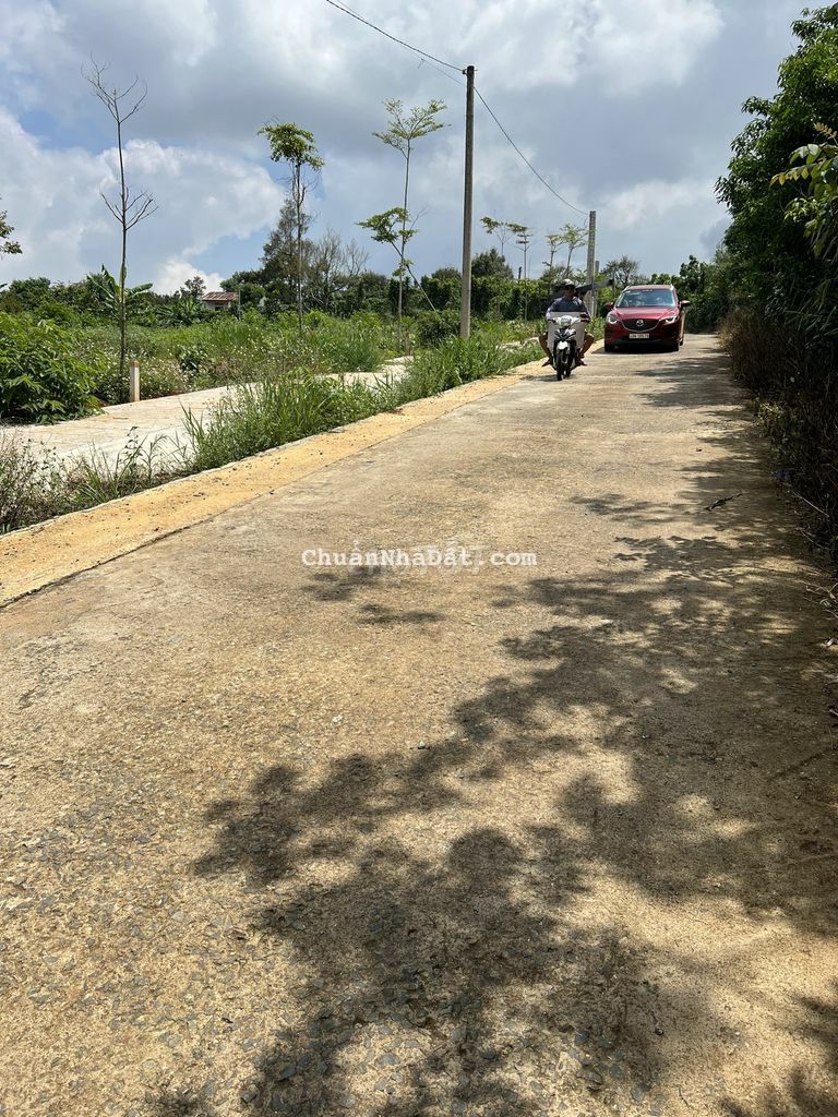 Cần bán gấp lô đất 178m2,90m2 thổ,580tr.Xã Tân Lạc, Bảo Lâm ,Bảo Lộc .