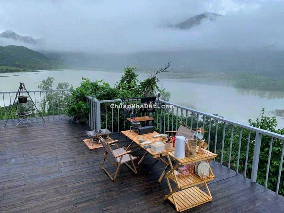 chủ ngộp bán nhanh 1000m2 ngay trung tâm , view rừng thông.