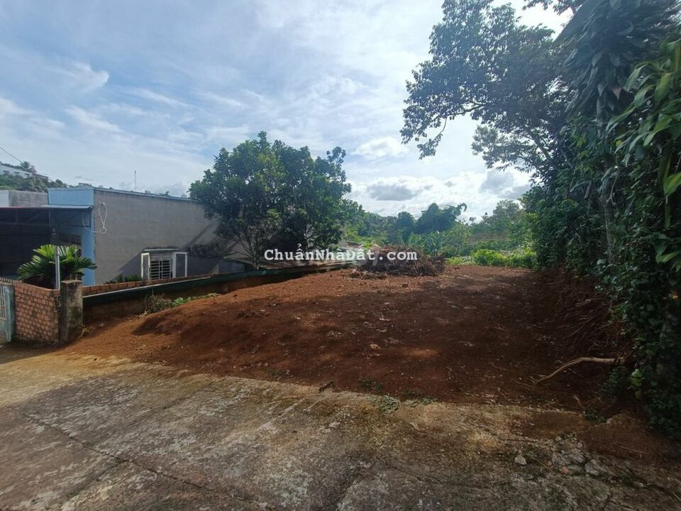 Quá ngộp ngân hàng! Bán đất hẻm 78 Mạc Đĩnh Chi - Phường 2 - Bảo Lộc