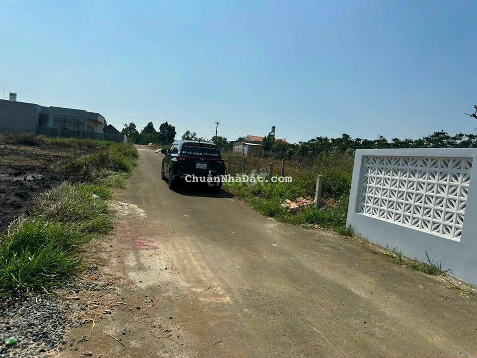 Bán rẻ! Đất hẻm 134 Phùng Hưng - P. Lộc Tiến - Tp. Bảo Lộc Bán rẻ! Đất hẻm 134 Phùng Hưng - P. Lộc Tiến - Tp. Bảo Lộc