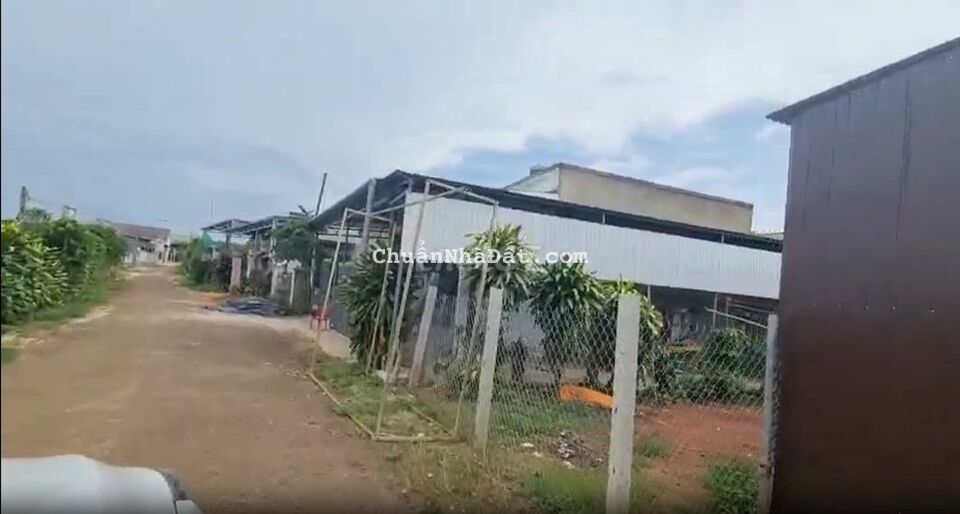 790 triệu - 600 m2, hẻm 1182 Nguyễn Văn Cừ, P. Lộc Phát, Đông Dân