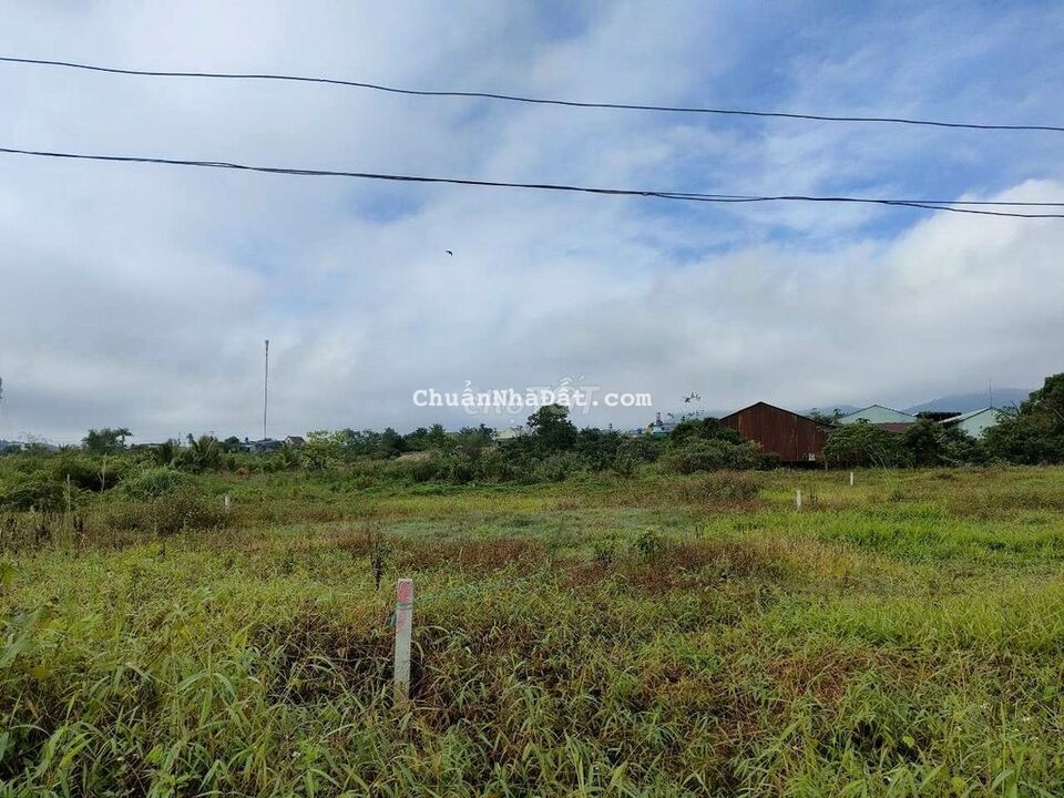 ĐẤT BẰNG PHẲNG GIÁ CỰC HẤP DẪN SÁT SUỐI