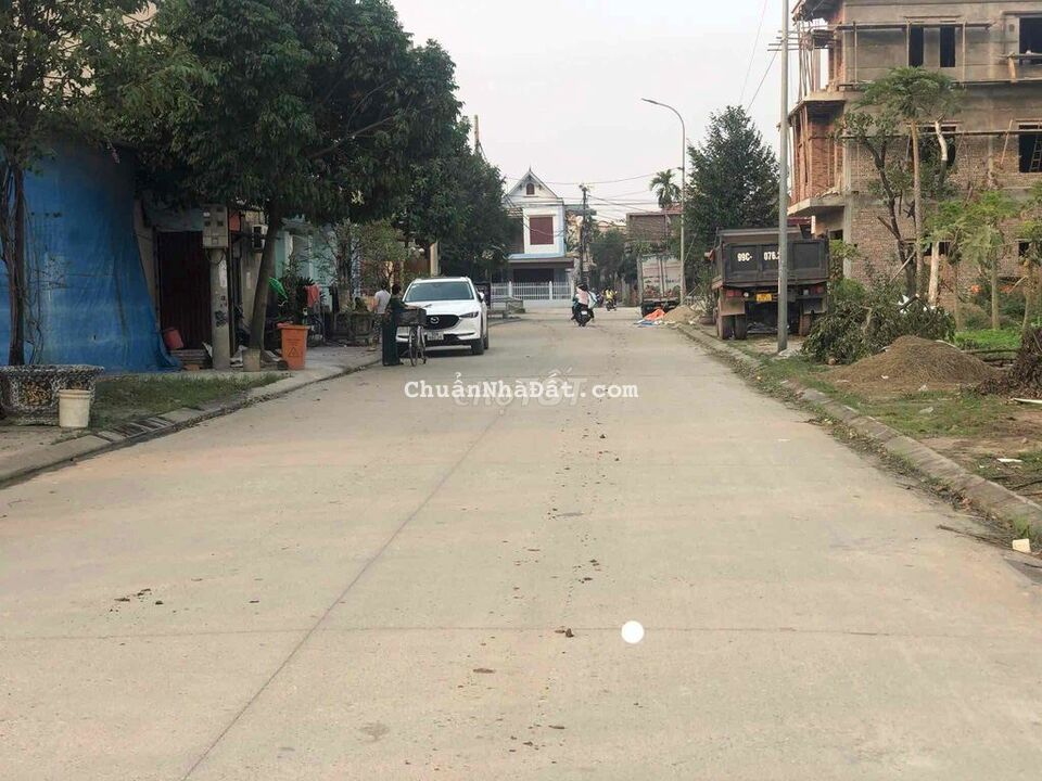 CẦN BÁN LÔ TRỤC CHÍNH GIÃN DÂN KIM ĐÔI BẮC NINH 162M2 CHỈ 3,9 TỶ CẦN BÁN LÔ TRỤC CHÍNH GIÃN DÂN KIM ĐÔI BẮC NINH 162M2 CHỈ 3,9 TỶ