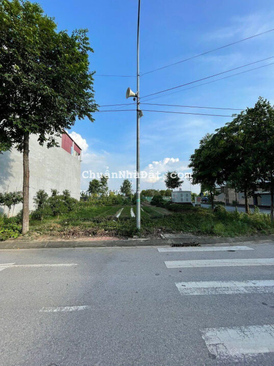 Cần bán lô đất áp góc làn 2 Trần Đăng Tuyển, Phương Vỹ, TP BN. Giá chỉ hơn 3 tỷ Cần bán lô đất áp góc làn 2 Trần Đăng Tuyển, Phương Vỹ, TP BN. Giá chỉ hơn 3 tỷ