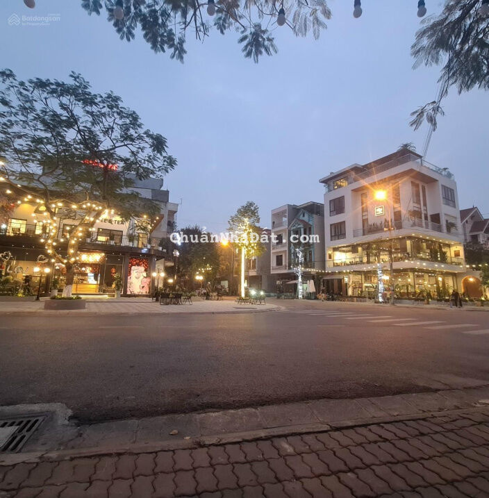 Cần bán lô đất mặt đường Tạ Quang Bửu rộng 22m tại Yna Kinh Bắc, TP Bắc Ninh. Giá chỉ hơn 5 tỷ tý