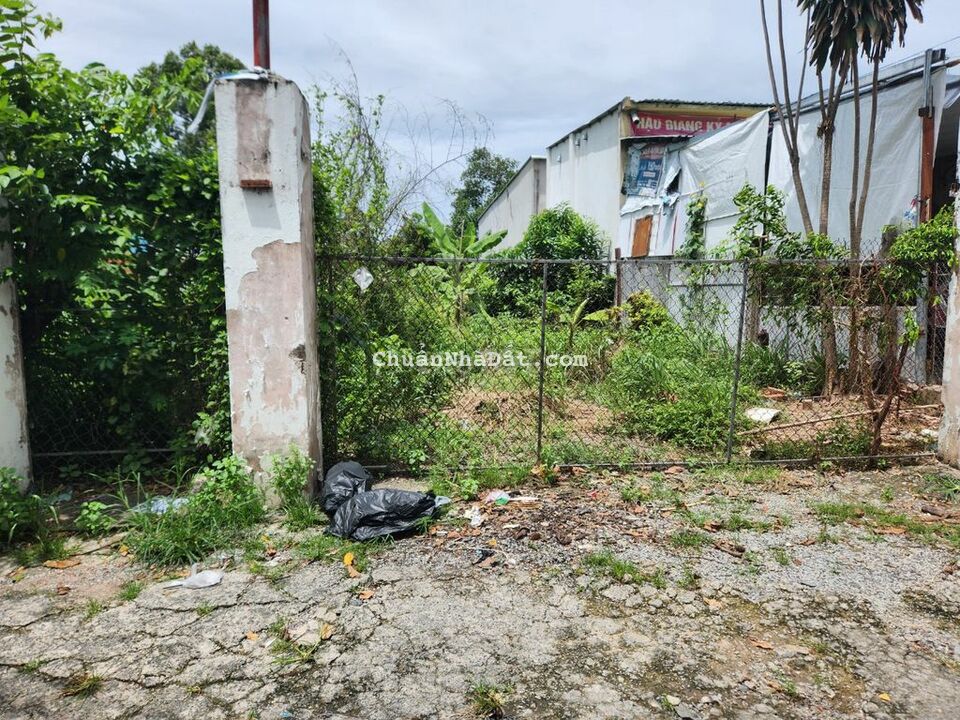 Thổ cư 60m2 , đường 4m thông ra DT 747 , dân ở đông rồi Thổ cư 60m2 , đường 4m thông ra DT 747 , dân ở đông rồi