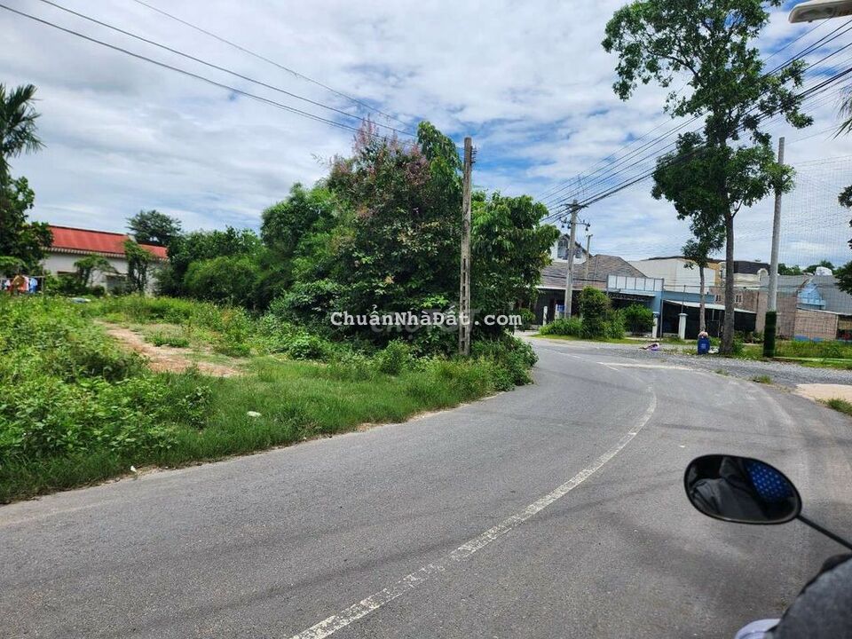 LÔ GÓC 2 MẶT TIỀN NGAY KCN TÂN BÌNH CÁCH DT741 CHỈ 100M LÔ GÓC 2 MẶT TIỀN NGAY KCN TÂN BÌNH CÁCH DT741 CHỈ 100M