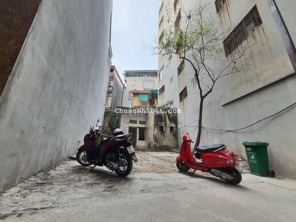 Đầu tư an toàn với mảnh đất mặt tiền 8m - Kiếm lợi nhuận bền vững!