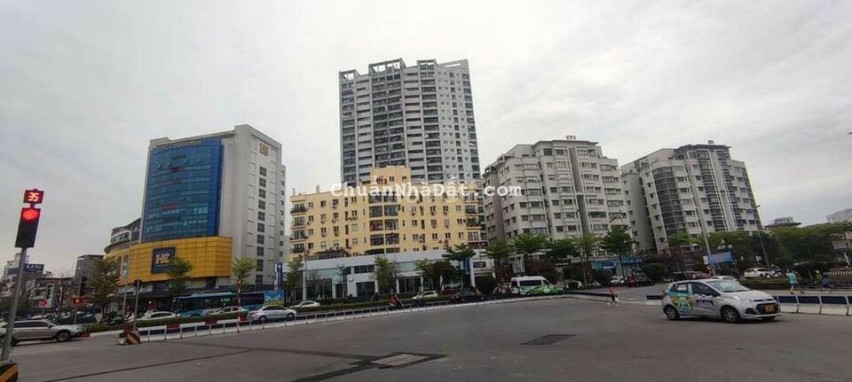 Bán đất Phạm Văn Đồng xây CCMN, chia lô tuyệt đẹp, cách phố 50m Bán đất Phạm Văn Đồng xây CCMN, chia lô tuyệt đẹp, cách phố 50m