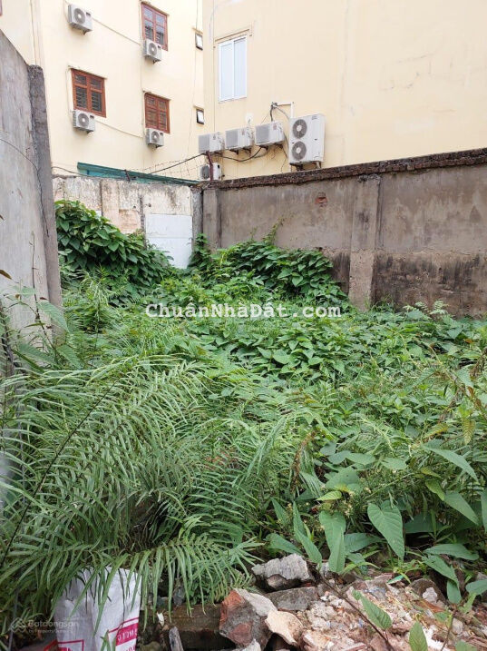 Chỉ 2.5 tỷ có ngay 35m2 đất trong ngõ 207 Xuân Đỉnh, sổ vuông đẹp, mặt tiền 3.7m 094.803.1338