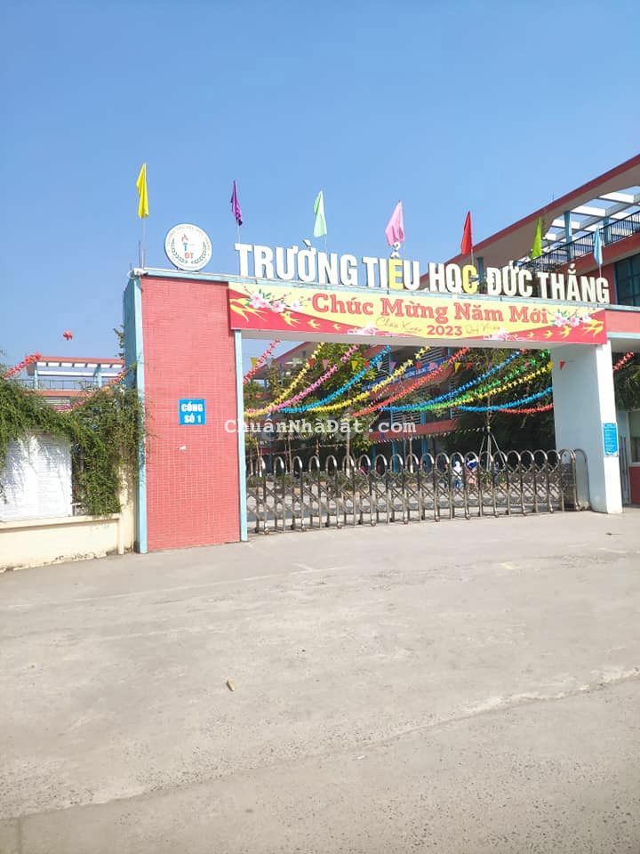 BÁN đất ĐỨC THẮNG, lô góc, xây ccmn hái ra tiền 50m2, CHỈ HƠN 3 TỶ. BÁN đất ĐỨC THẮNG, lô góc, xây ccmn hái ra tiền 50m2, CHỈ HƠN 3 TỶ.