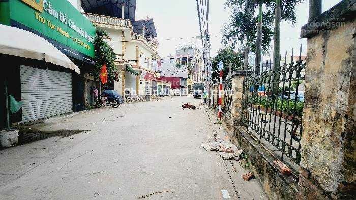 Bán đất Liên Mạc 55m2 đất, ngõ thông, trước nhà rộng, gần phố, giá chào 2.25 tỷ