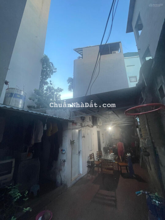 Bán mảnh đất đẹp mặt 193 Phú Diễn, nay là phố đại an, mặt phố không QH DT 69.9m2, giá 4.5 tỷ Bán mảnh đất đẹp mặt 193 Phú Diễn, nay là phố đại an, mặt phố không QH DT 69.9m2, giá 4.5 tỷ