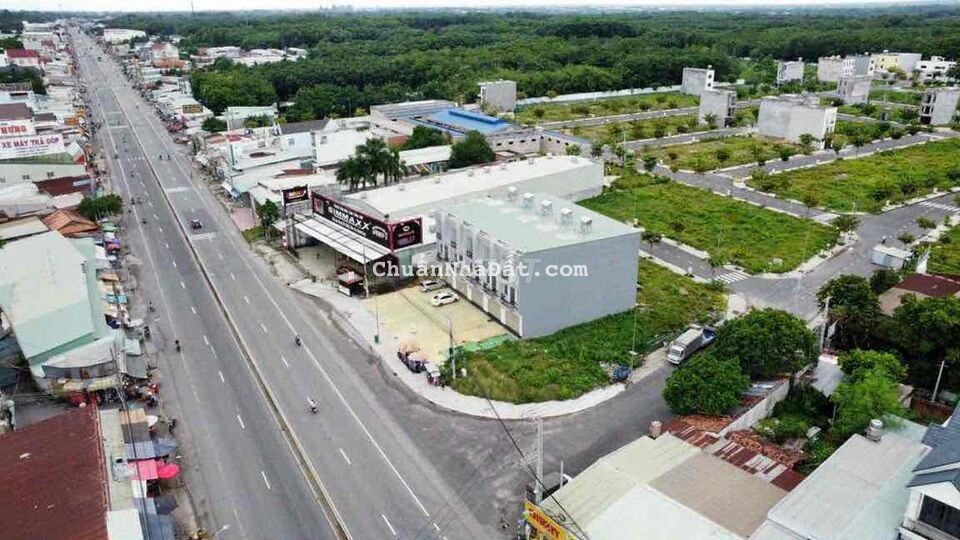 Đất mặt tiền đường lộ cần bán, hợp kinh doanh