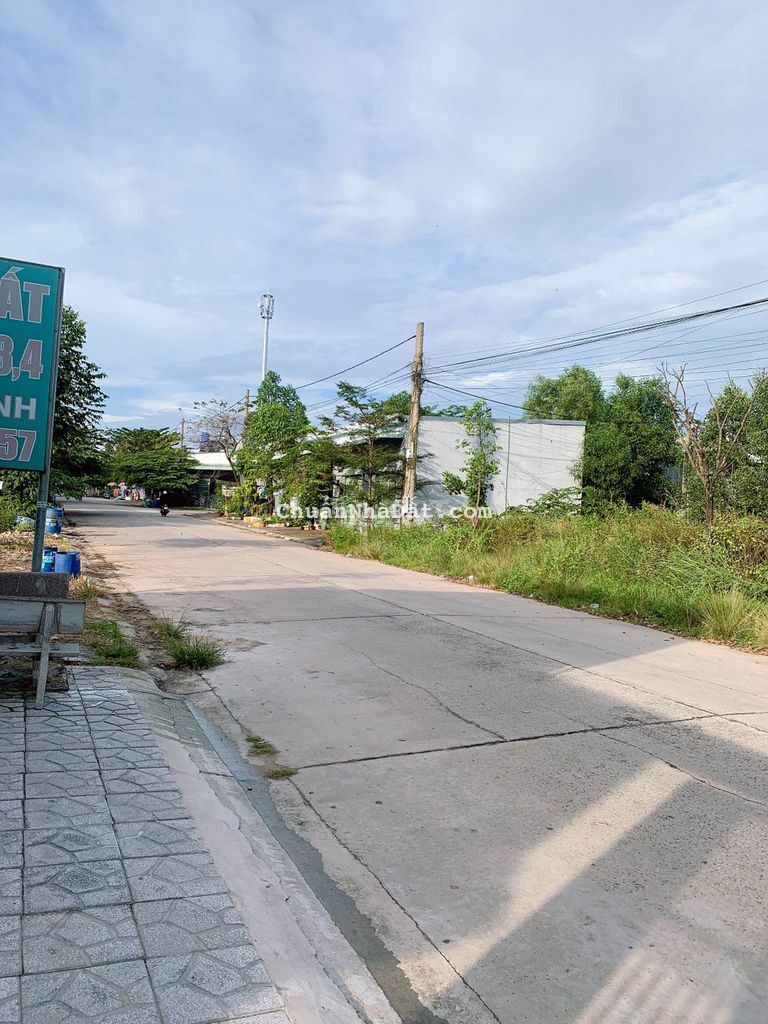 ban gấp lô đât 5x30 sổ hồng riêng thổ cư hết đất