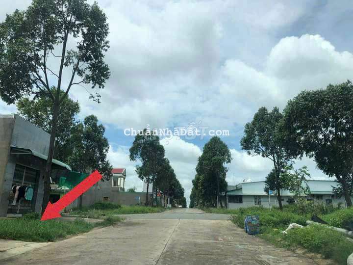 150m2 lô giáp góc ngã tư đẹp, khu j Mỹ Phước 3, Bến Cát, Bình Dương