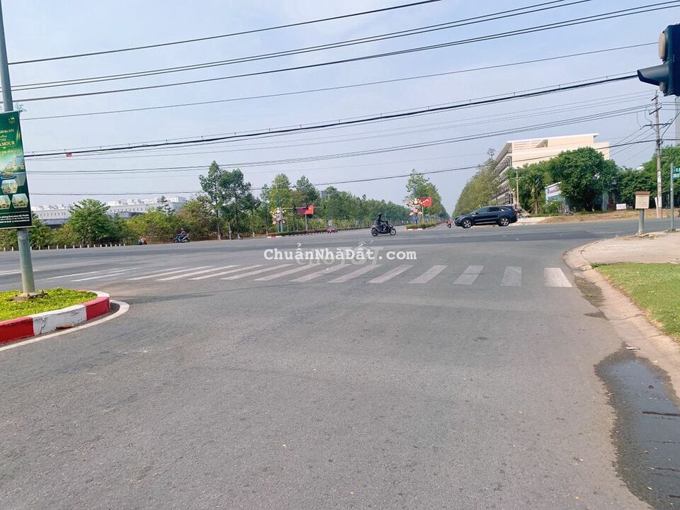 bán gấp lô đất bình duong. liền kề trp,hcm  1.1ty