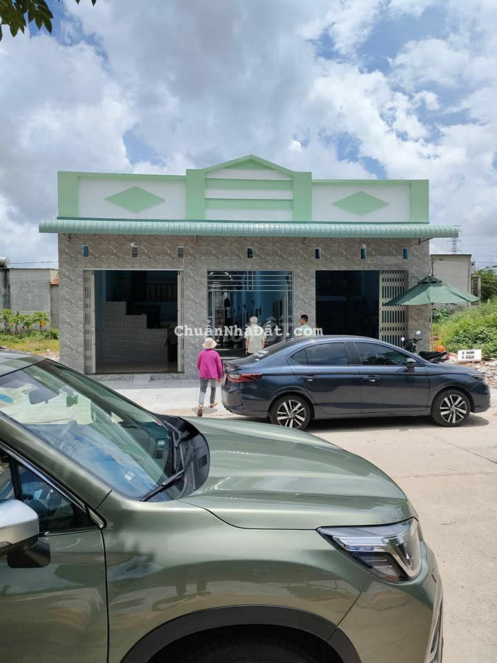 MUA TRỰC TIẾP TỪ TÔI Trọ Đôi 300M2, Gần Sát Chợ Và KCN, 100% Thổ Cư