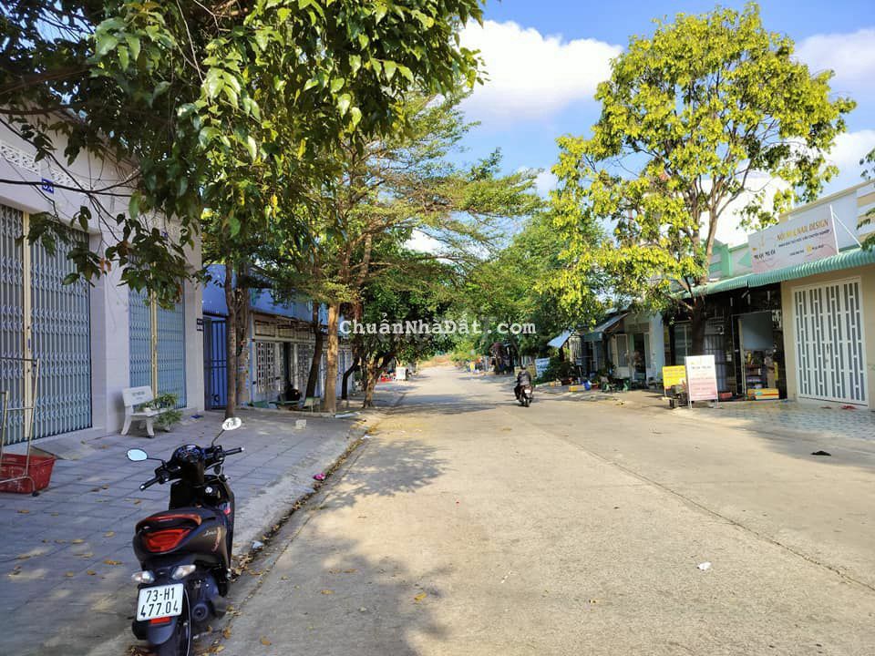 Chú Trung chủ đất bán không qua MG 15x30m, đường 16m, thông chợ, TC