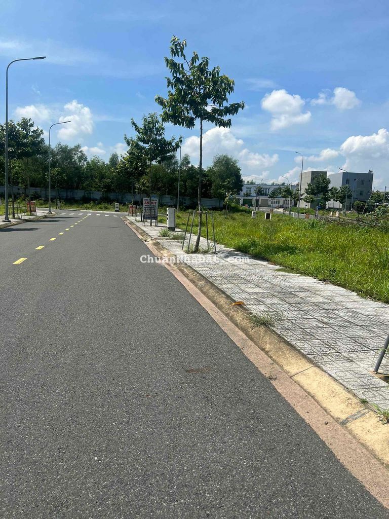 Chỉ 1lô 70m2 đất mỹ phước giá 600 hỗ trợ bank