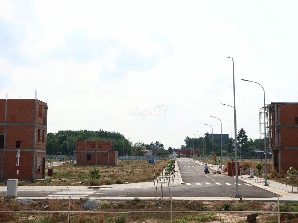 Bán 75m2 thổ cư KCN Vsip2 mở rộng giá đầu tư 585 triệu gần TP Mới