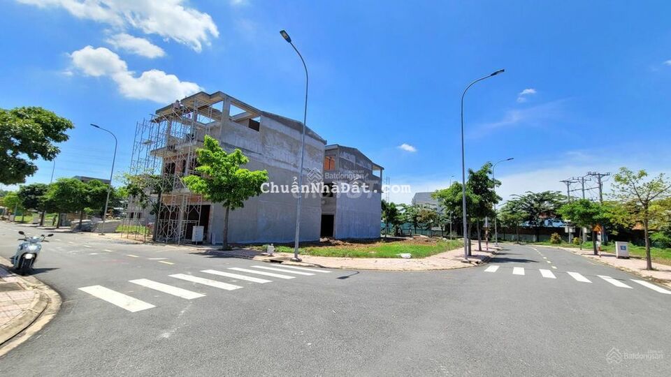 Chính Chủ Cần Ra Đi Ngay Đất Ngộp 80m2 Vsip 2 mở rộng 580triệu