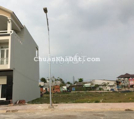 Cần tiền xây nhà cưới vk cho con bán gấp lô đất liền kề KCN Mỹ Phước 2