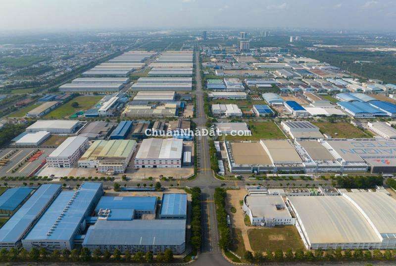 RA NHANH LÔ GÓC 2 MẶT TIỀN KHU DÂN CƯ NGAY KCN VSIP2