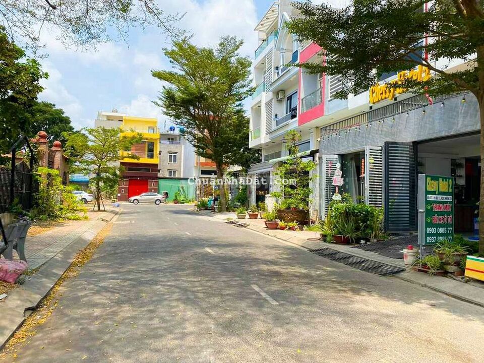 KDC Đường 10 || 7x20m đường số 11, hướng Bắc ( đường 6m; lề 3m)