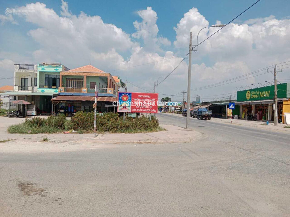 Đất vườn thổ ngay trung tâm chợ khu dân cư đông phát triển nhộn nhịp giá rẻ bất ngờ