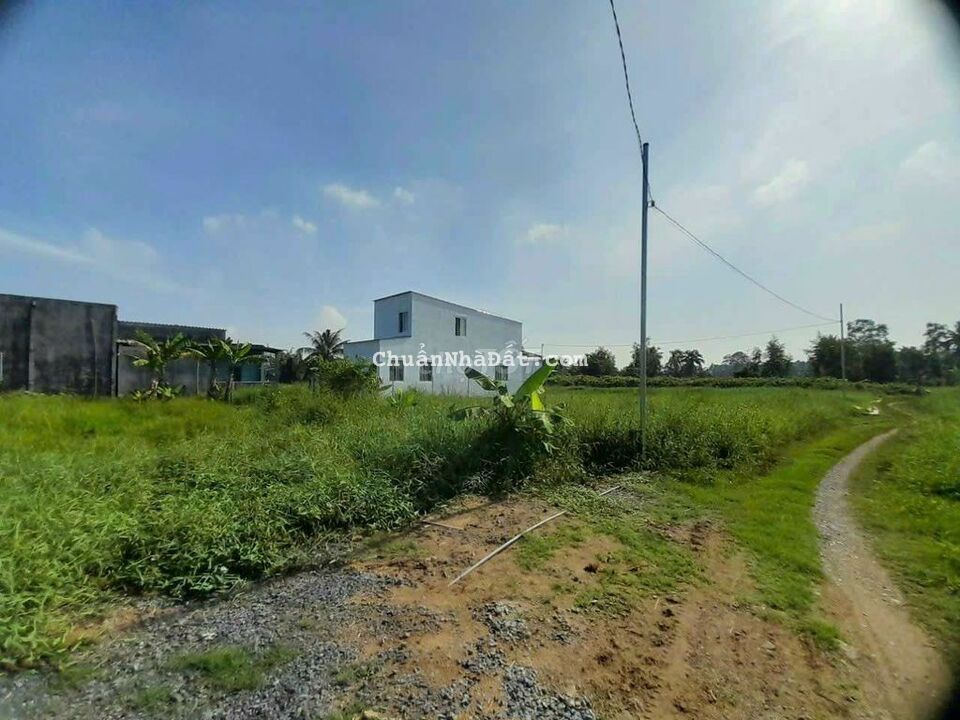 Lô góc 680m2 đất vườn cực đẹp, kcn Nhựt Chánh 850tr