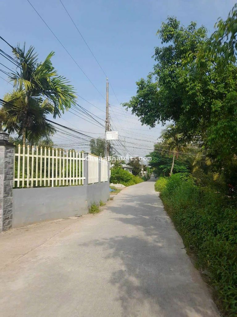 Lô góc 680m2 đất vườn cực đẹp, kcn Nhựt Chánh 850tr