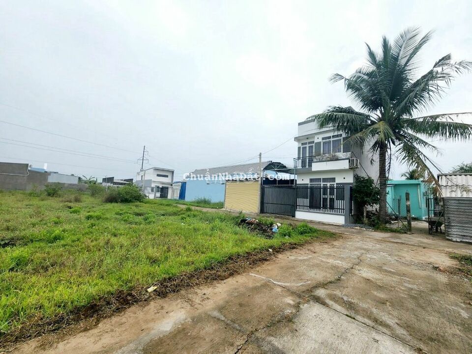 NỀN 6X28M CÓ 100M THỔ P.PHÚ TÂN CÁCH VÀNH ĐAI 200M NỀN 6X28M CÓ 100M THỔ P.PHÚ TÂN CÁCH VÀNH ĐAI 200M