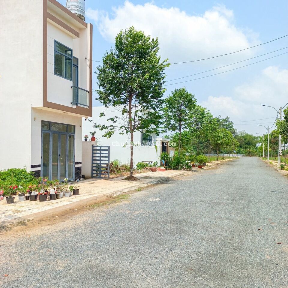 Bán Nền Thổ Cư. Sổ Hồng - Lộ giới 13m. Xây Dựng Tự Do