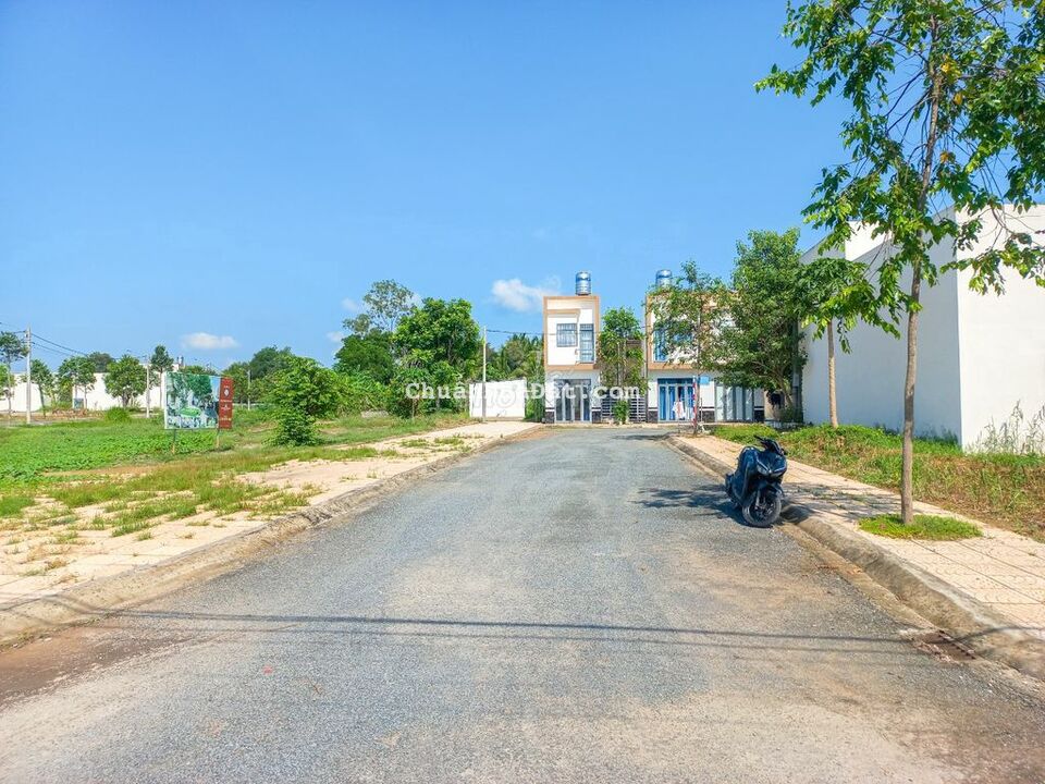 Bán Nền 2 Mặt Tiền - Sổ Hồng, Thổ Cư. Lộ Trước Nền 13m