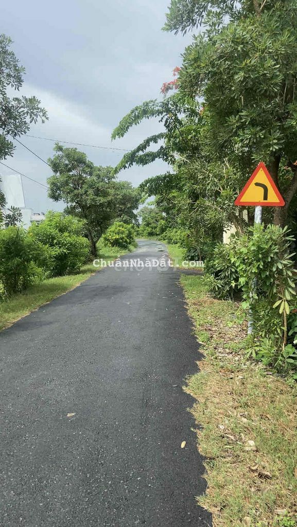 Bán đất mặt tiền đường nhựa An Thạnh 2 mặt tiền trên sổ thể hiện đủ Bán đất mặt tiền đường nhựa An Thạnh 2 mặt tiền trên sổ thể hiện đủ