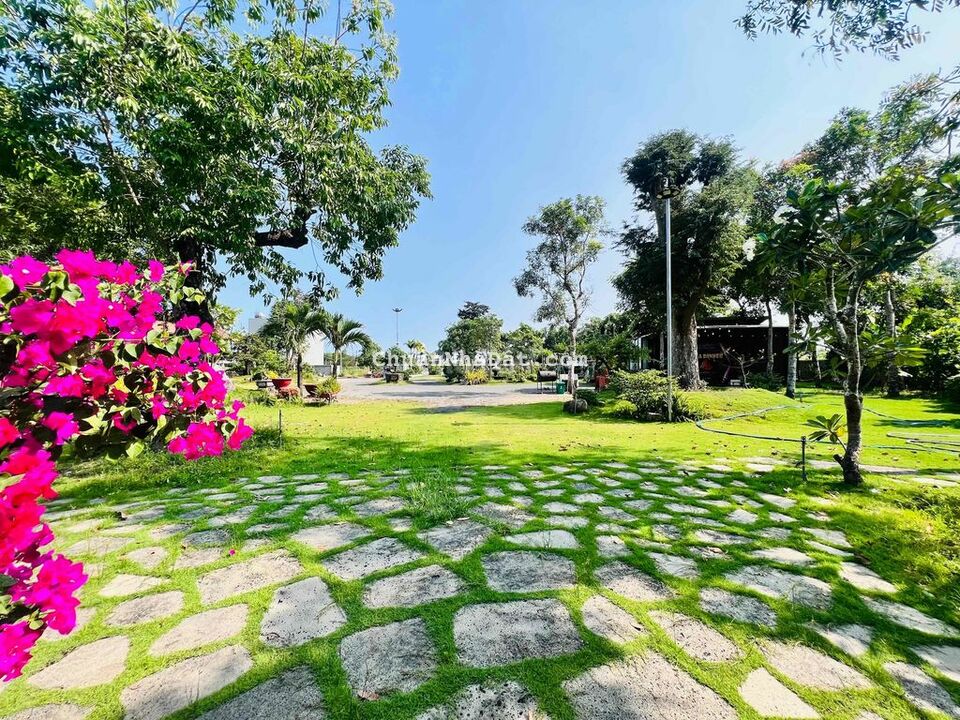 View Hiếm,Đỉnh,Đẹp đầy đủ loại hìh Giải Trí,Sân Gold,Homestay.Suối lớn View Hiếm,Đỉnh,Đẹp đầy đủ loại hìh Giải Trí,Sân Gold,Homestay.Suối lớn