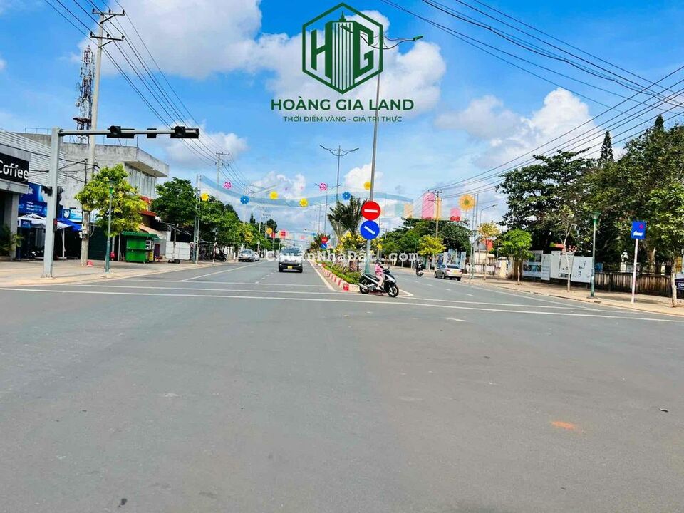 Cắt Lỗ 500Triệu Đất Thổ Cư Tại TTrấn Ngãi Giao.Gần QL 56.Cạnh View Đep Cắt Lỗ 500Triệu Đất Thổ Cư Tại TTrấn Ngãi Giao.Gần QL 56.Cạnh View Đep